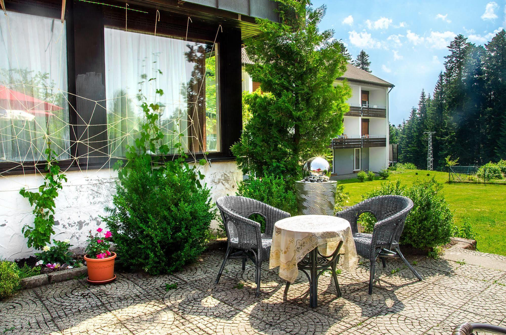 Hotel Hirsch Freudenstadt Exterior foto